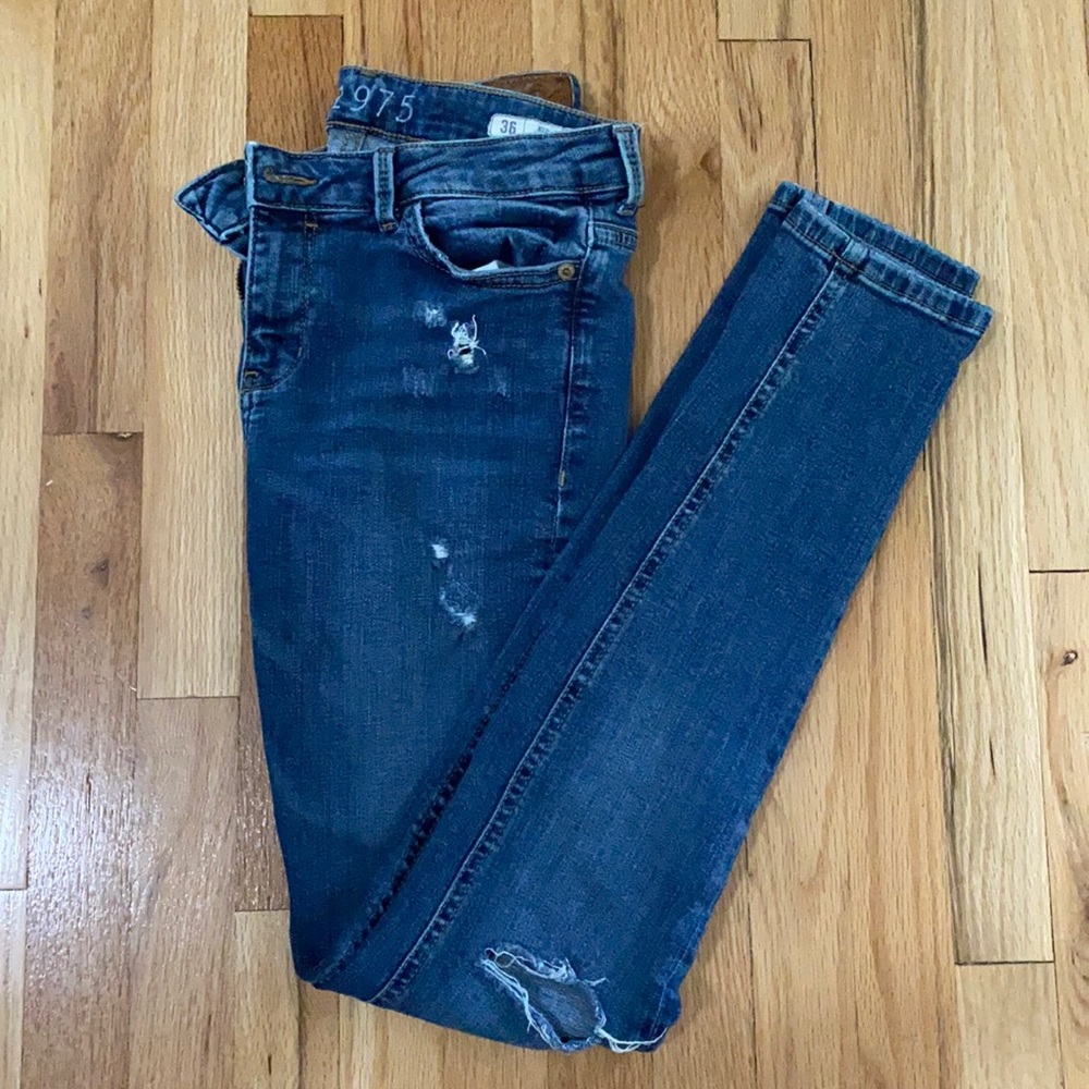 Ripped Skinny Denim Pants by ZARA